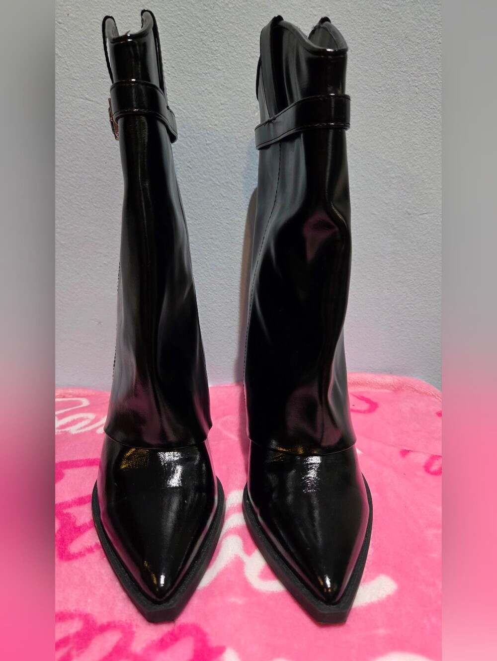 Madden Girl Women's Joe Cuffed Wedge Western Dress Boot, Size 7M - Picture 2 of 12